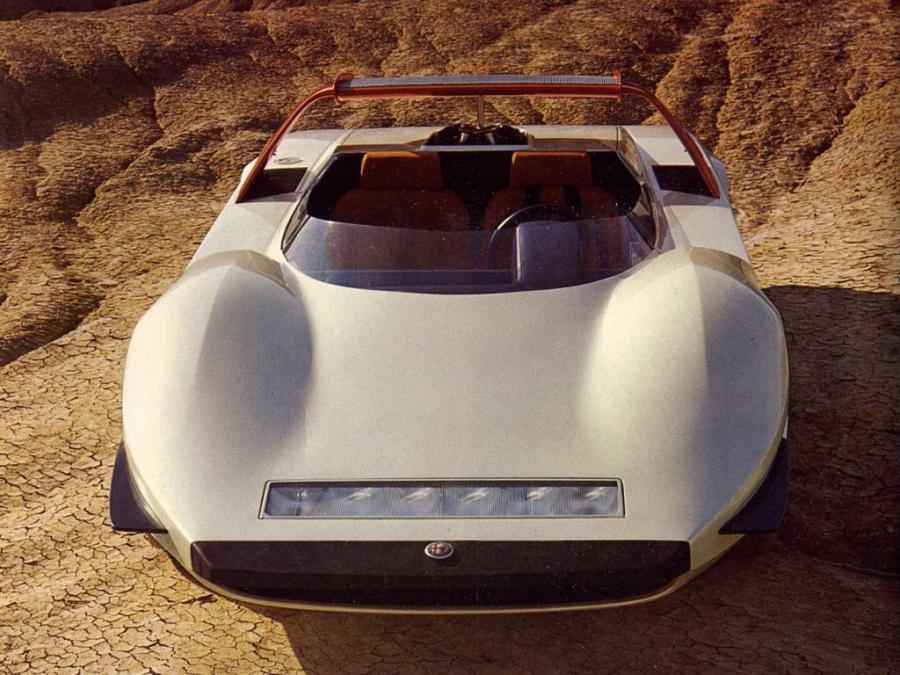  Alfa Romeo P33 Roadster (750.33.108) 1968 года  (фото 4 из 8)